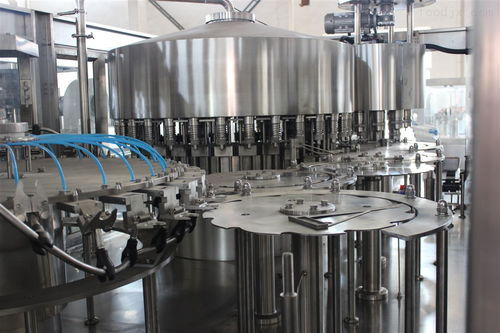 cgf 三合一灌裝設備 半自動化 張家港市錦豐鎮三興欣爾瑞飲料機械廠