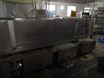 開封這家餐飲消毒企業被曝用工業燒堿 記者探訪